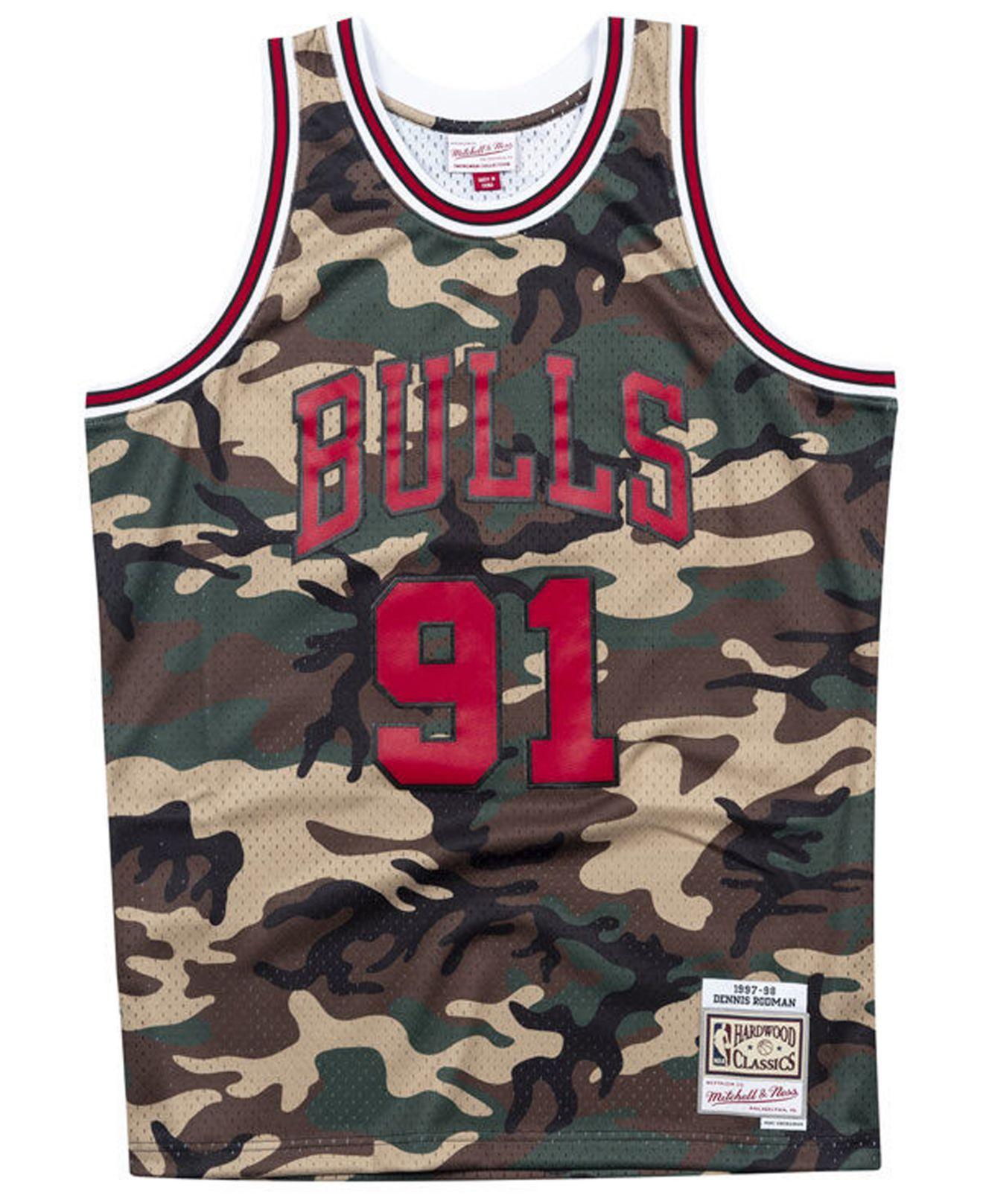 camo bulls jersey