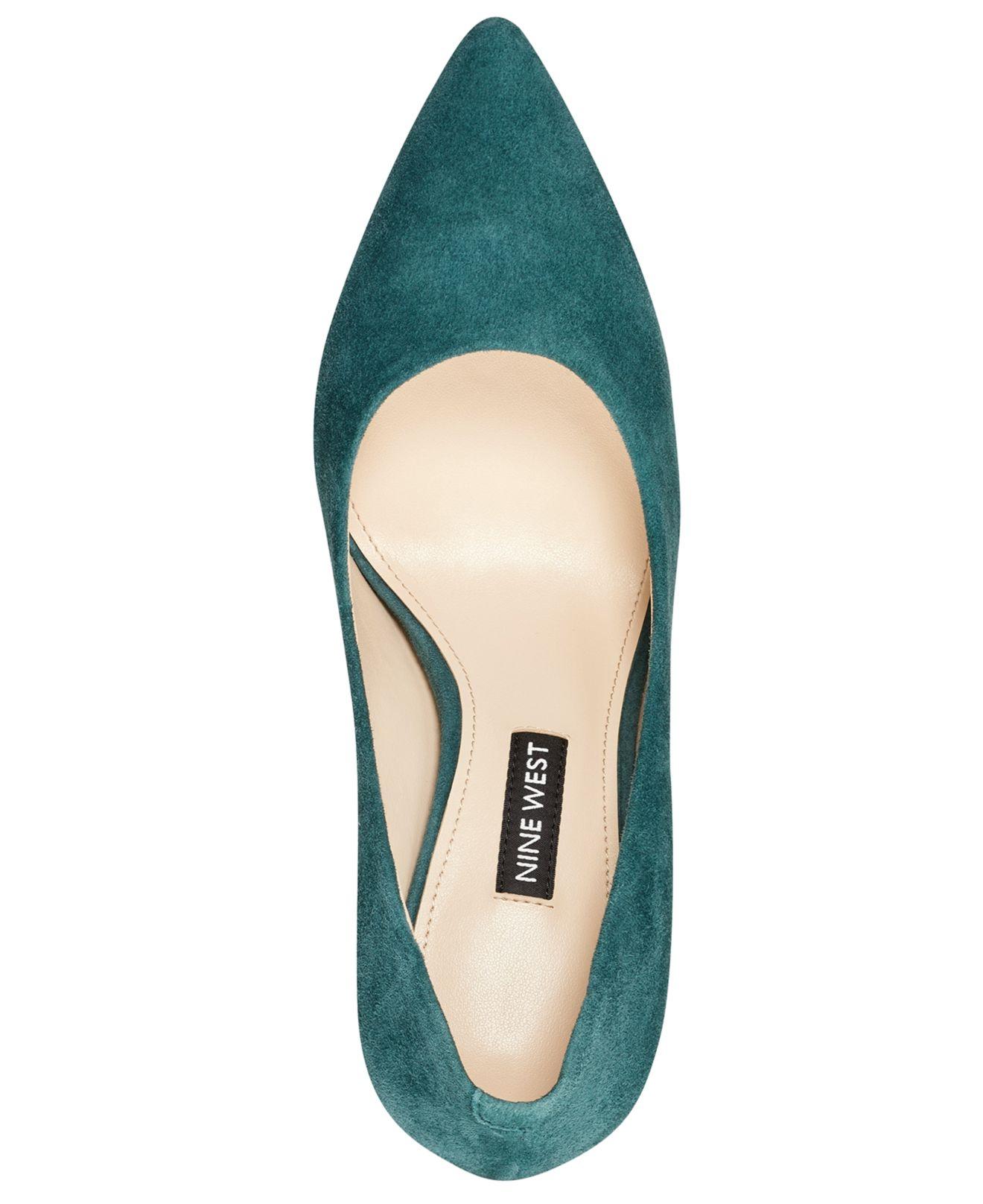 Nine West Flax Pointed Toe Pumps in Green | Lyst