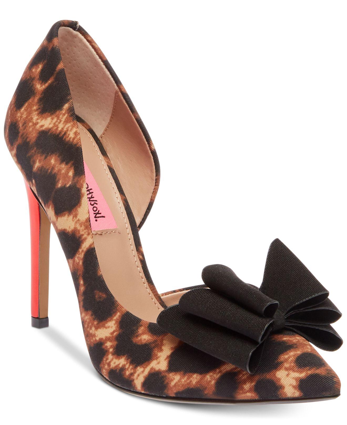 betsey johnson leopard shoes