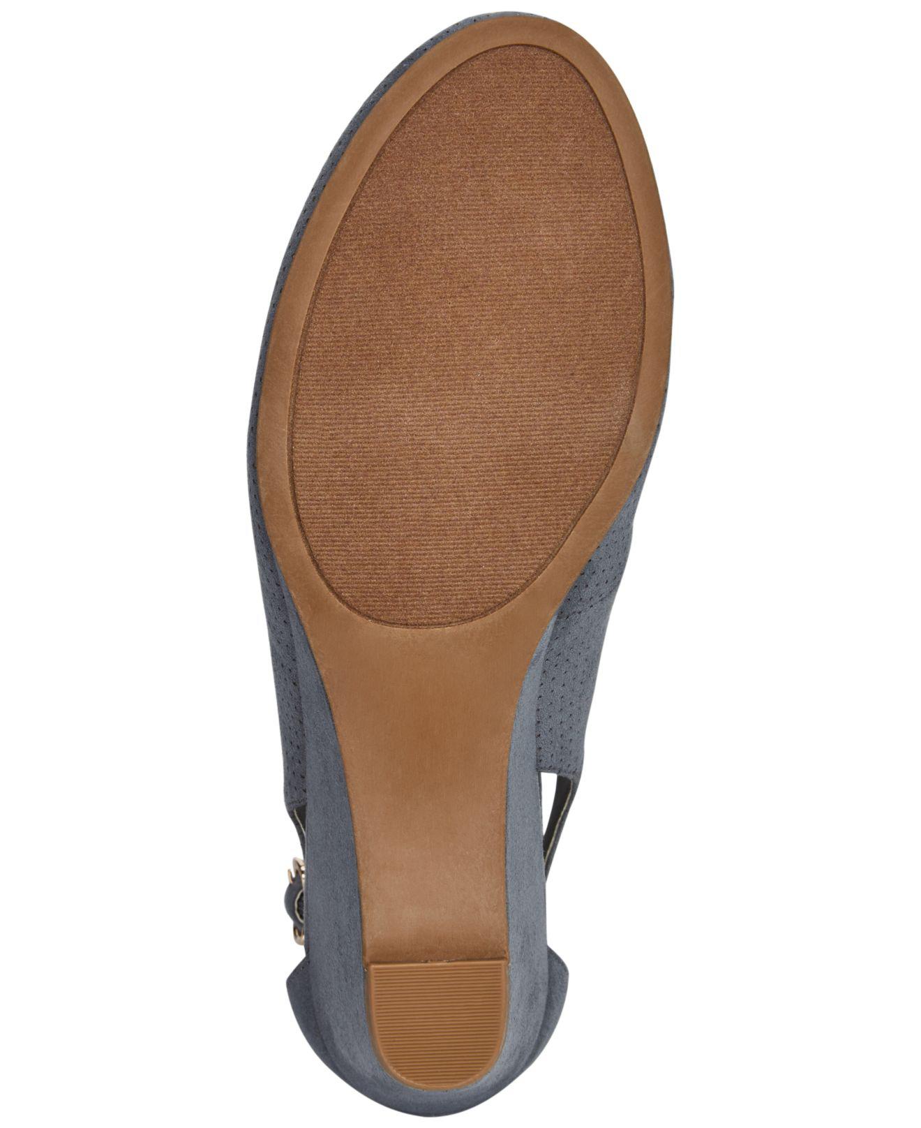 miley chop out wedges