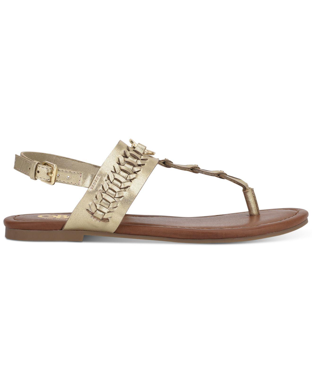 G by Guess Gbg Los Angeles Lovey Flat Sandals in Gold (Metallic) - Lyst