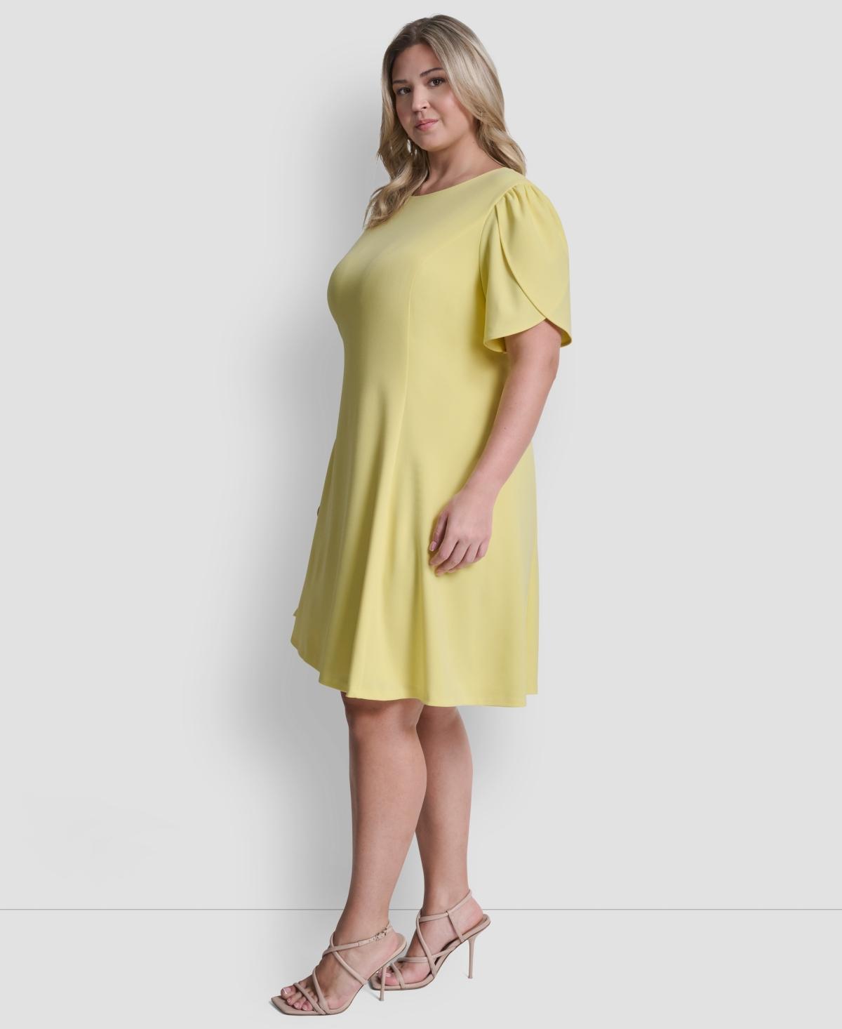 green emerald velvet dress Amazon.com: ONTINVA Women Plus Size High Neck Pleated Hem Party Dress Flared  Sleeves Elegant A Line Midi Dresses Yellow : Clothing, Shoes & Jewelry main image 0