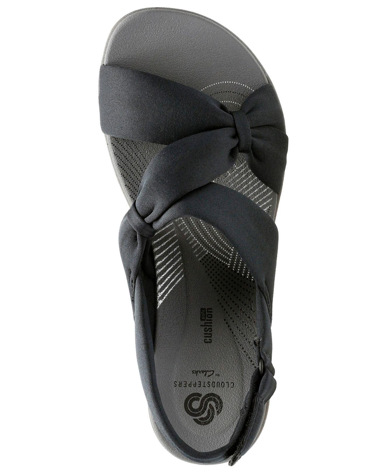 clarks cloud flip flops