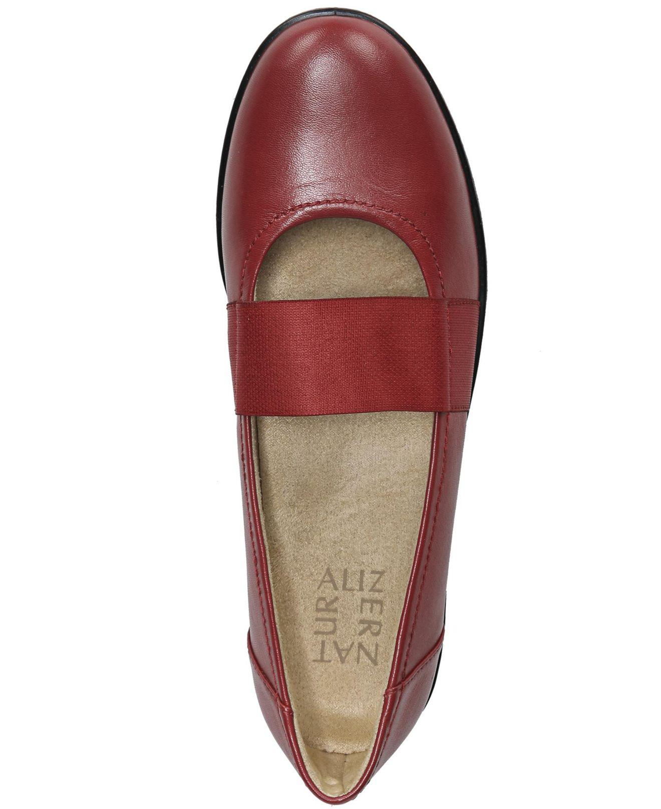 naturalizer fia flat