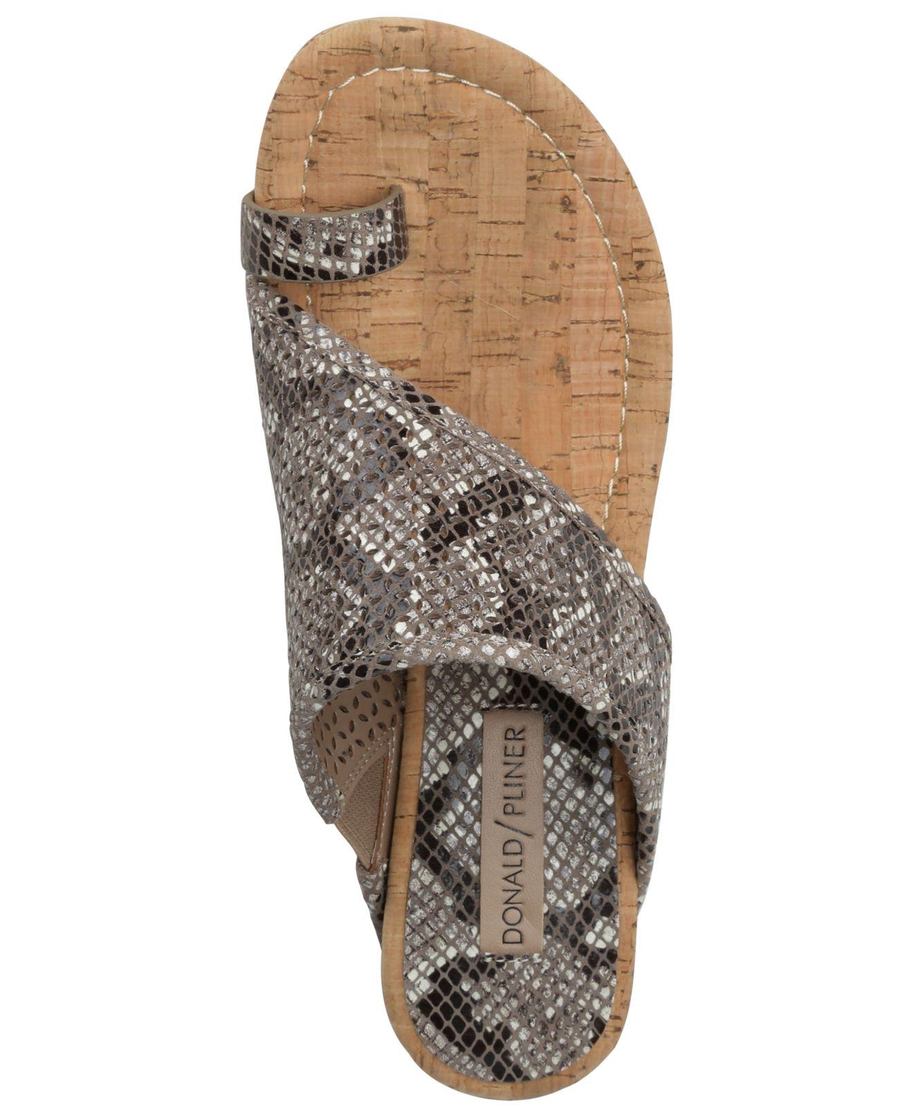 donald j pliner gyer wedge sandal