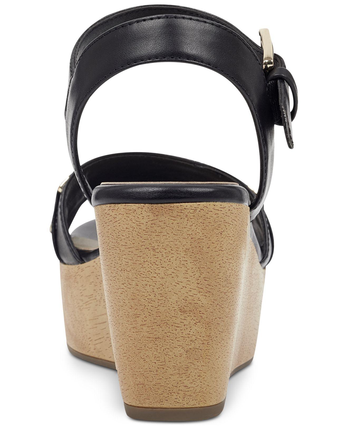 g by guess danna platform wedge sandals