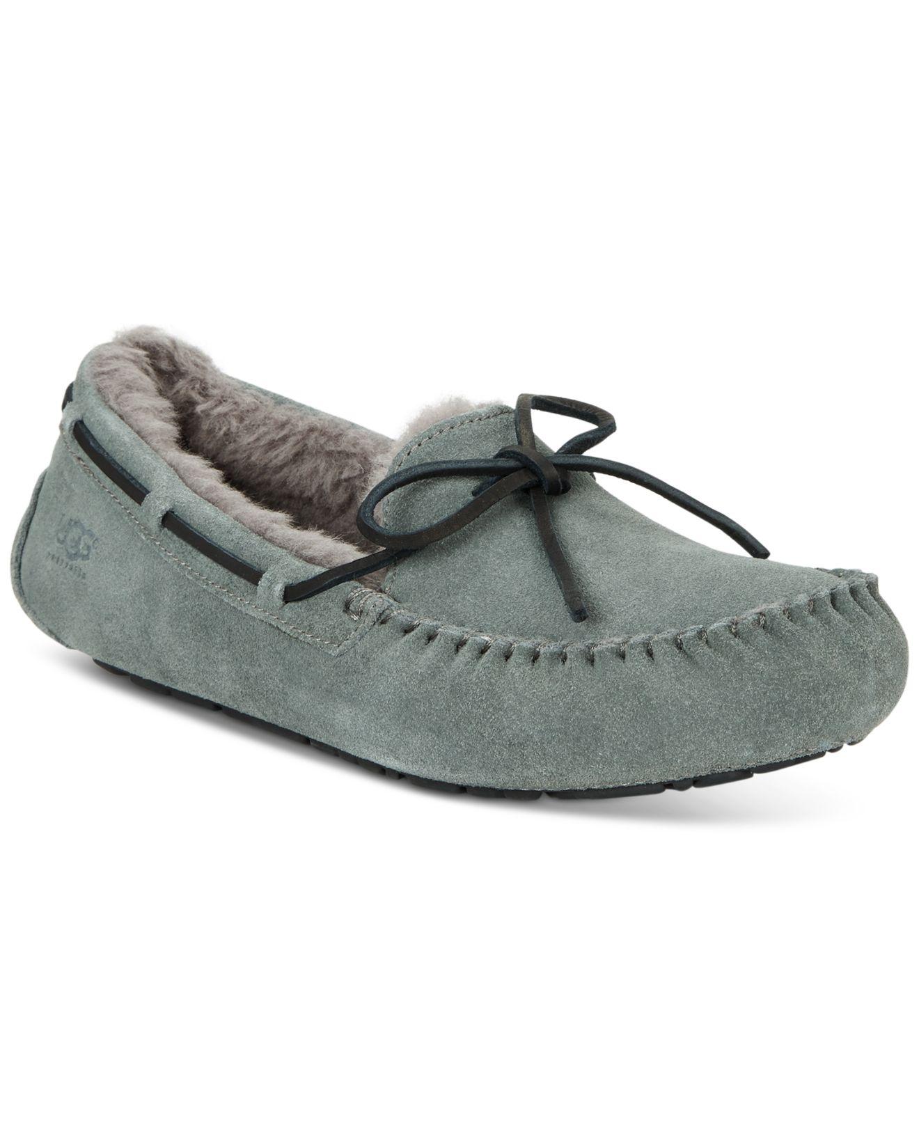 ugg men's olsen moccasin