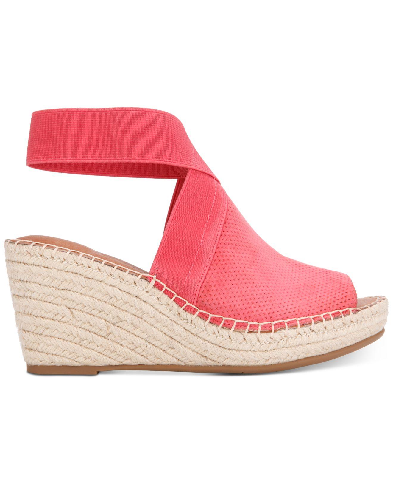 Superdry Black Slide Flip flop Price in India- Buy Superdry Black Slide Flip flop Online at Snapdeal
