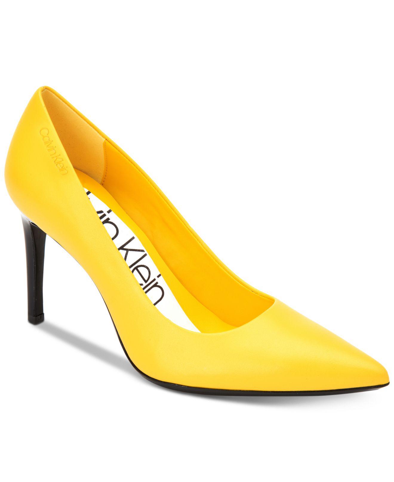 calvin klein rizzo pumps