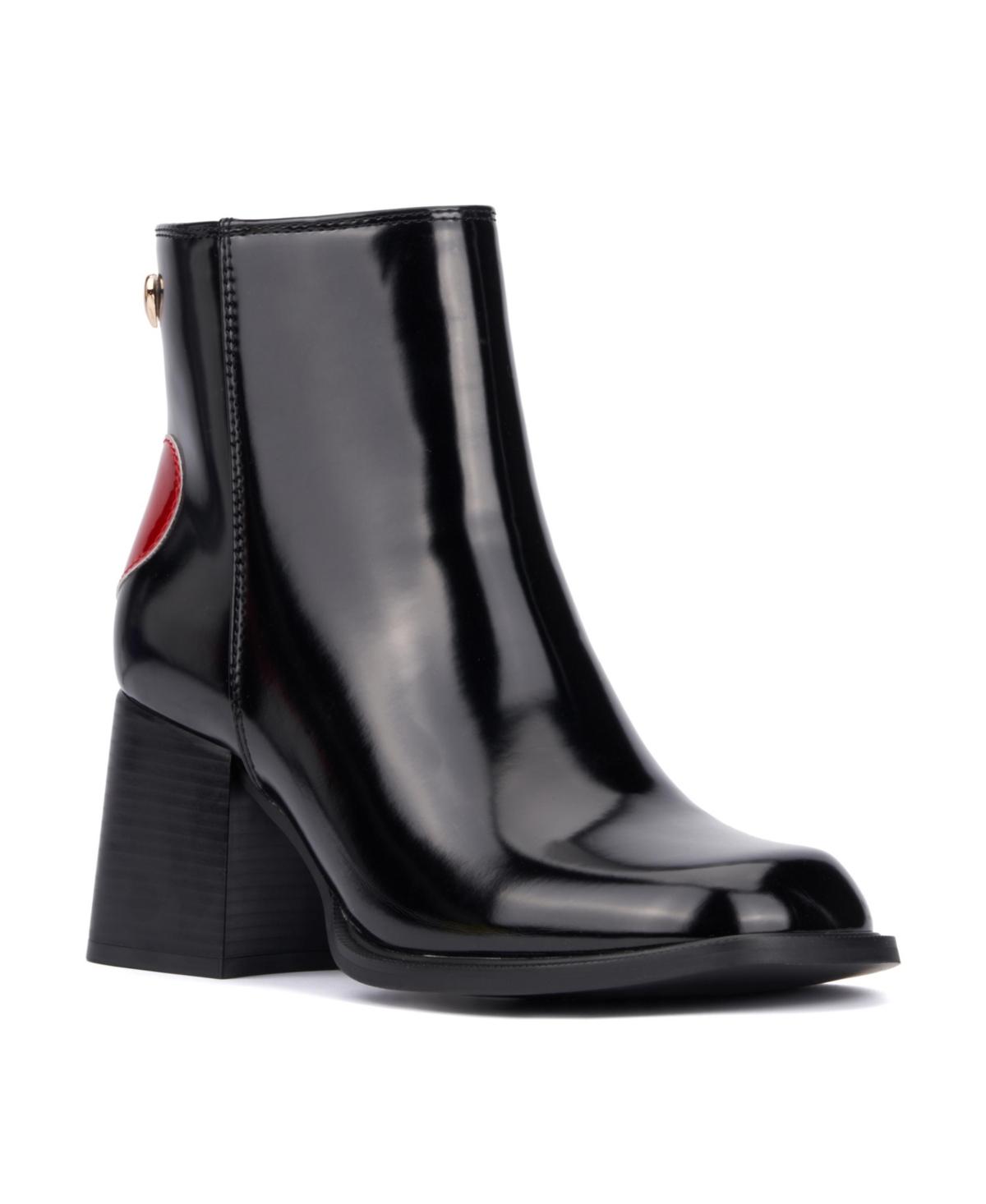 Olivia Miller Surreal Ankle Boots in Black | Lyst