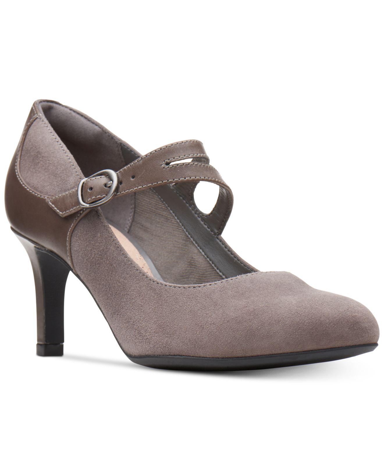 clarks gray pumps