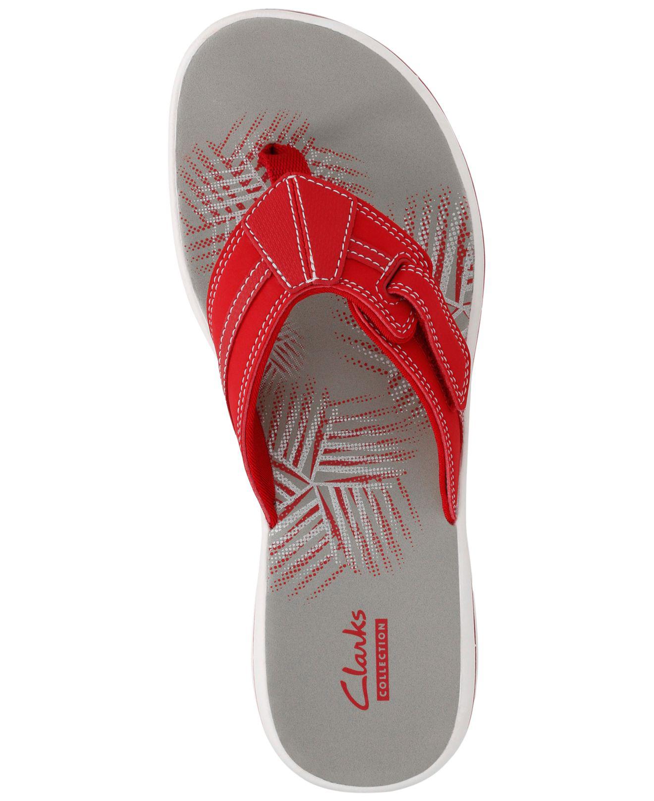 clarks flip flops macy's