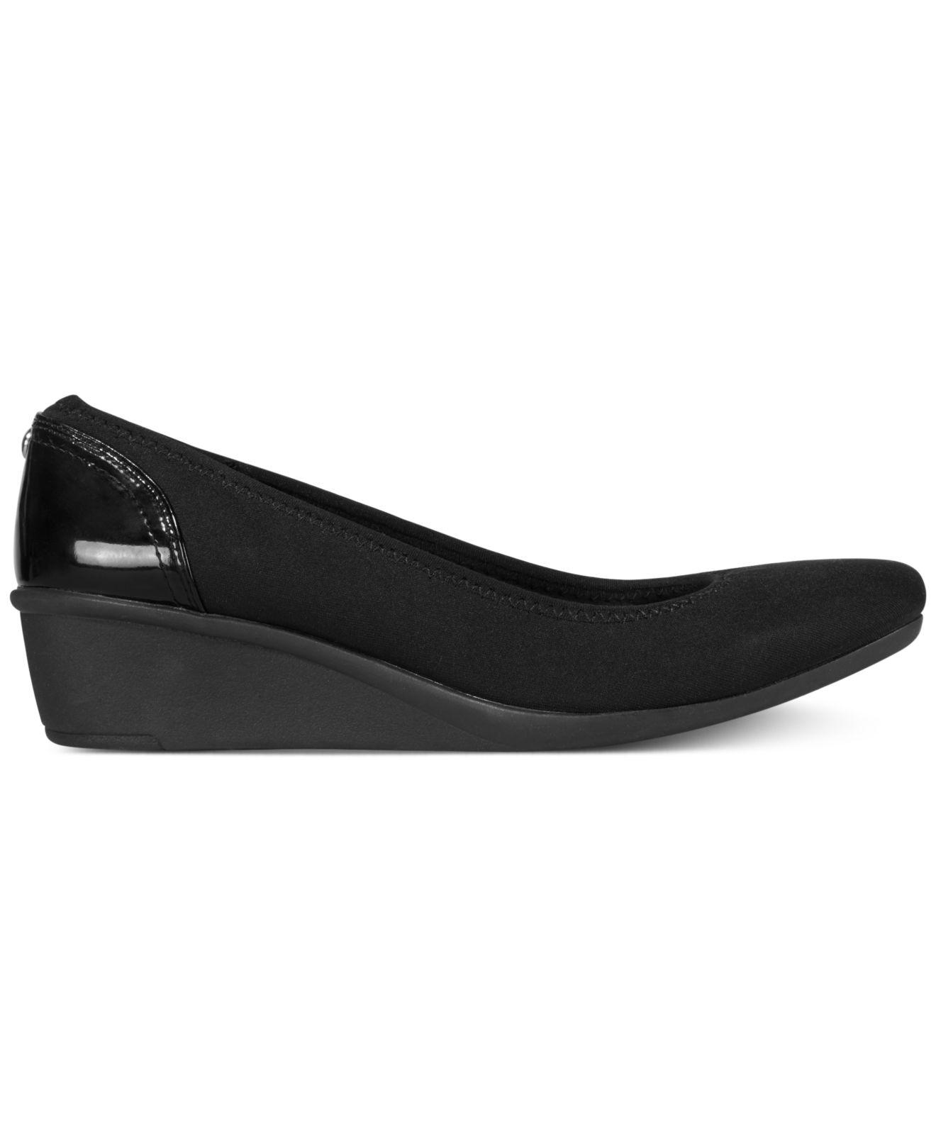 anne klein wisher sport wedge pump