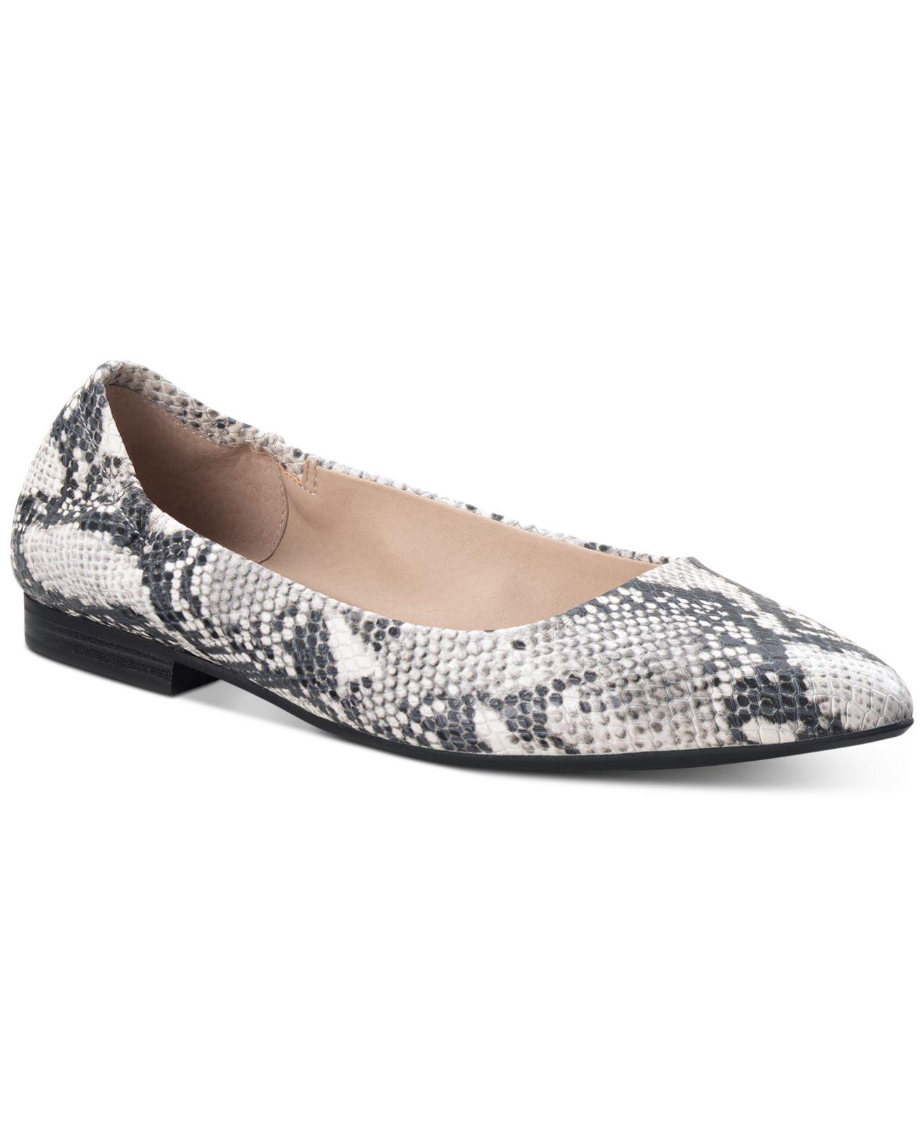 macys bandolino flats