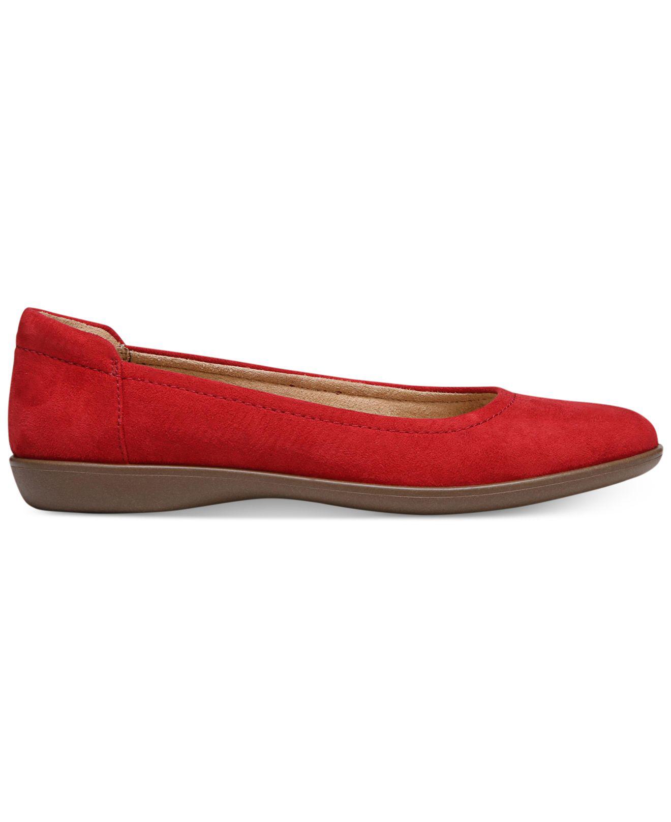 naturalizer flats flexy