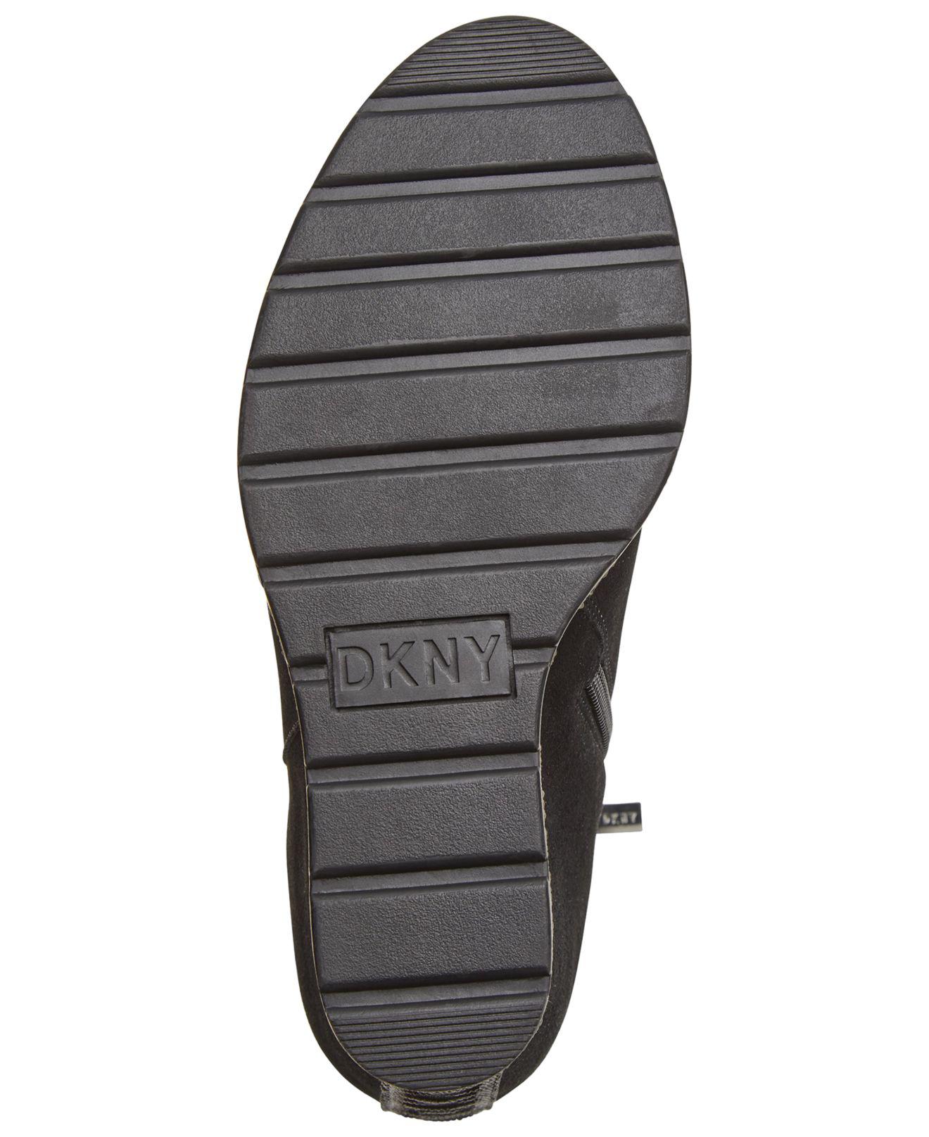 dkny daisy wedge booties