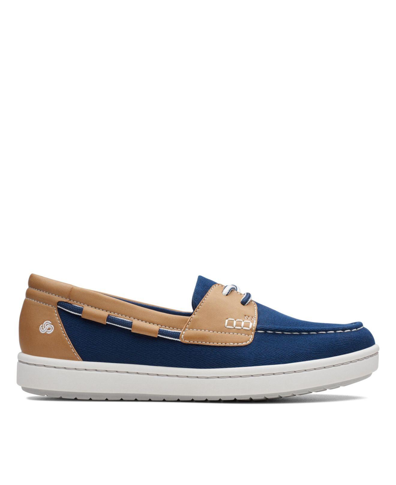 clarks women's cloudsteppers step glow slip canvas flats