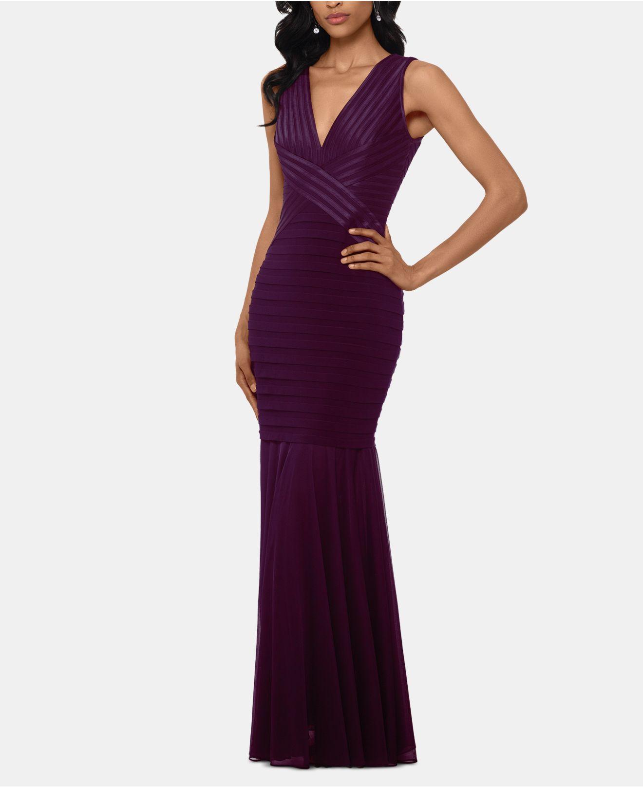 Betsy \u0026 Adam Synthetic Bandage Gown in 