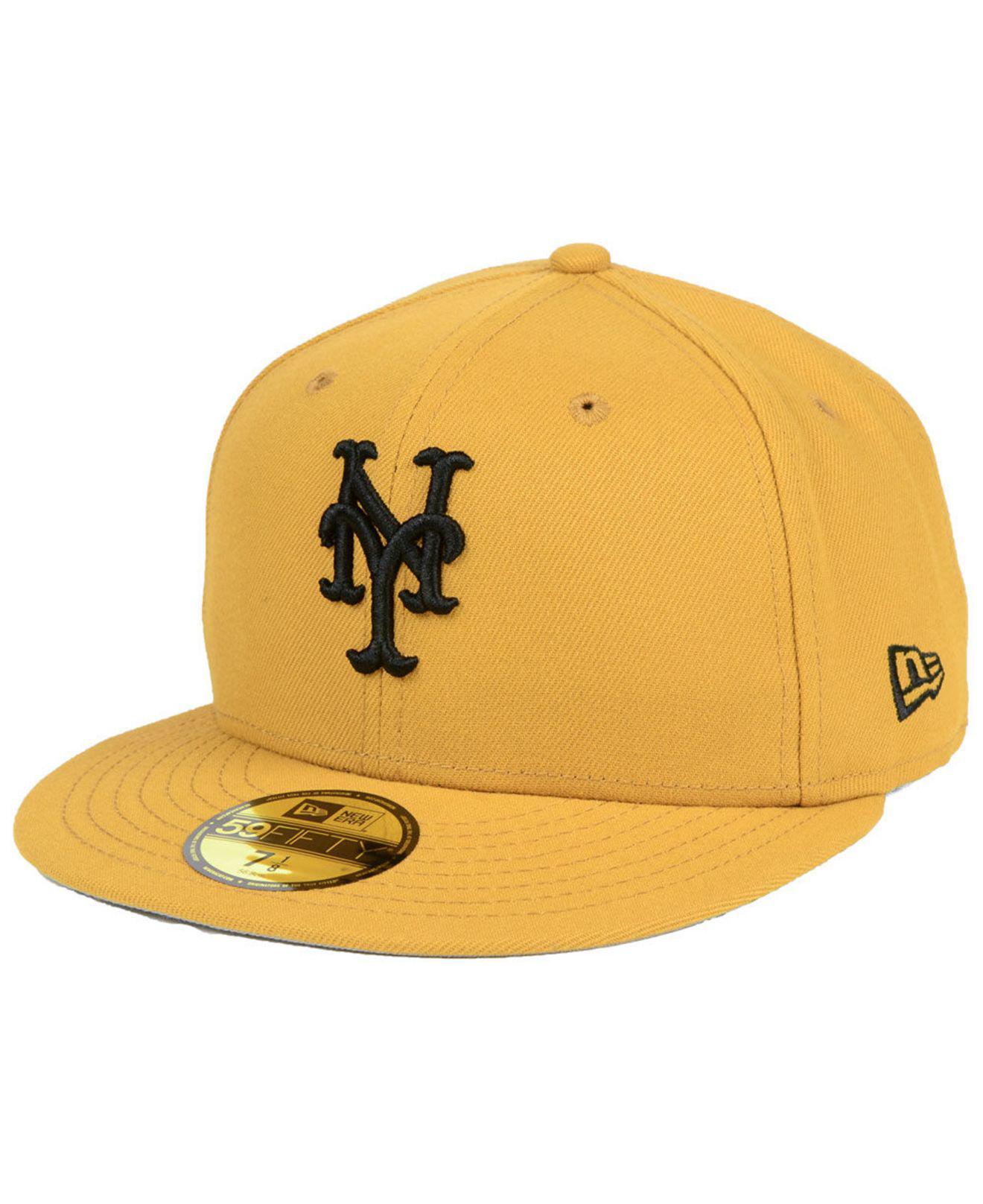 black mets hat fitted