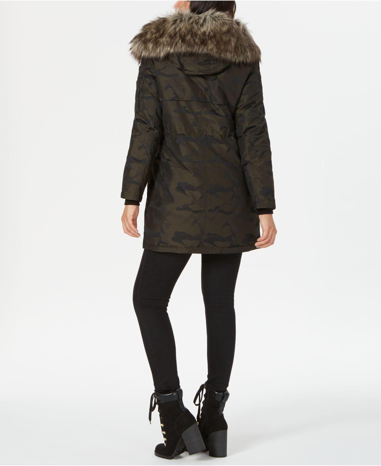 BCBGeneration Faux-fur Trim Hooded Anorak Puffer Coat in Army Camo ...