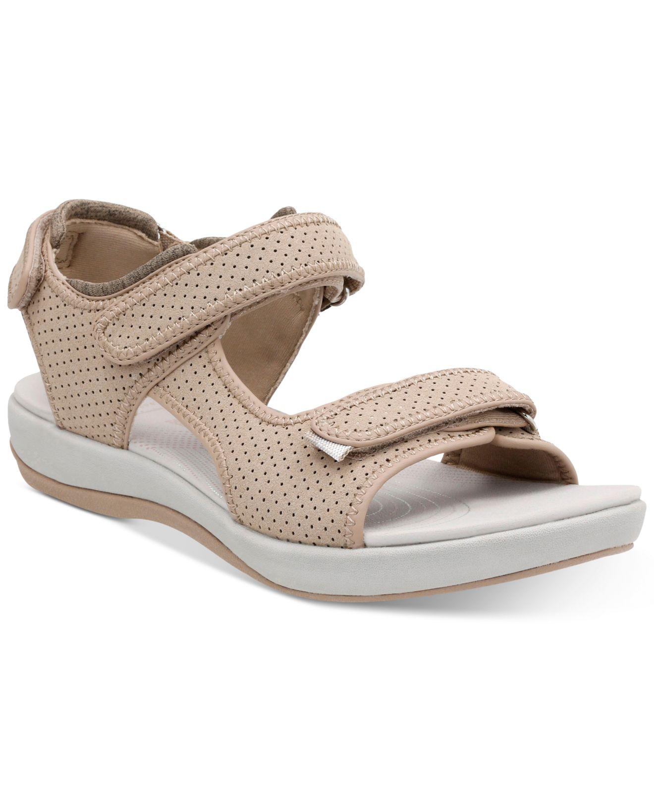 Clarks Women's Brizo Sammie Flat Sandals | Lyst