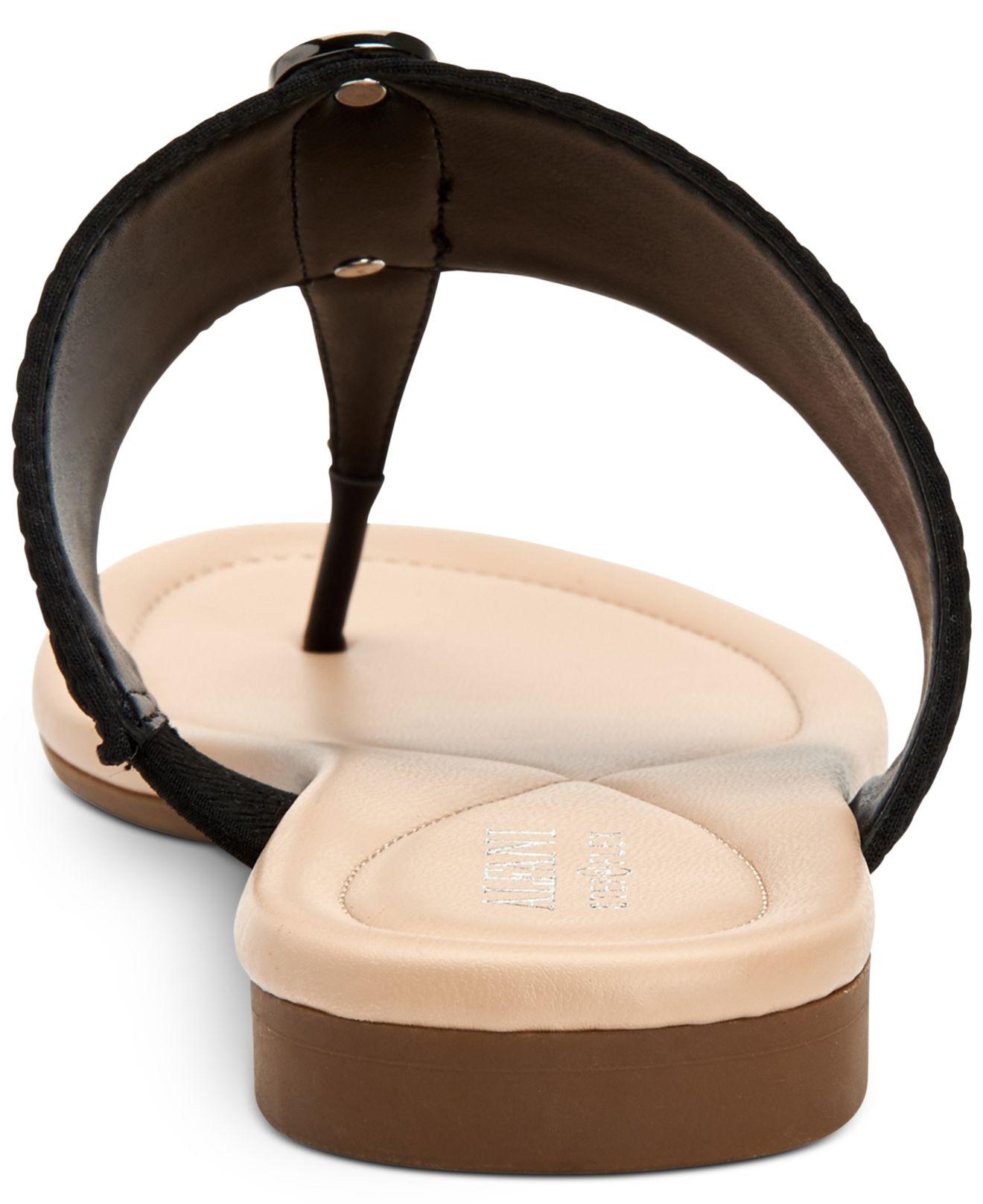 Alfani Step 'n Flex Hewitt Thong Flat Sandals, Created For Macy's in Black - Lyst
