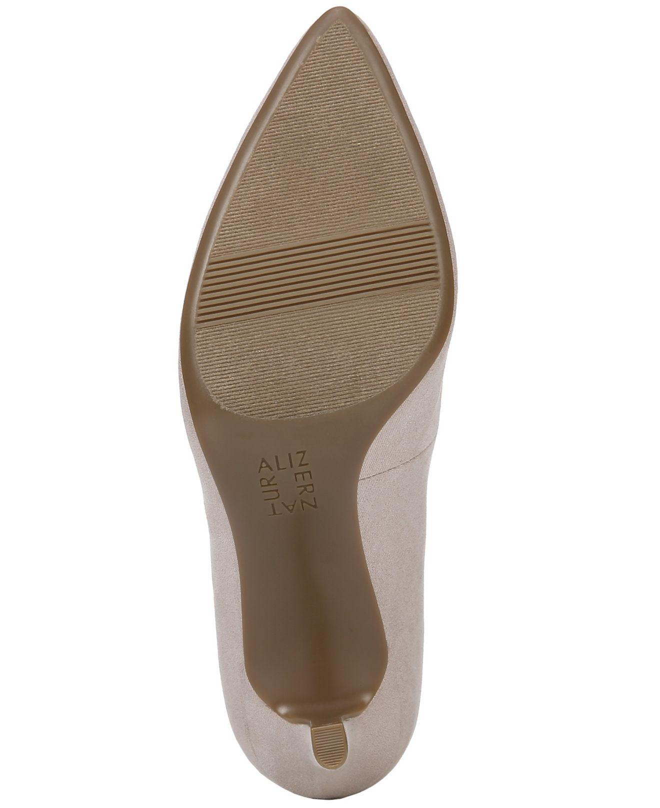 naturalizer elicia pump