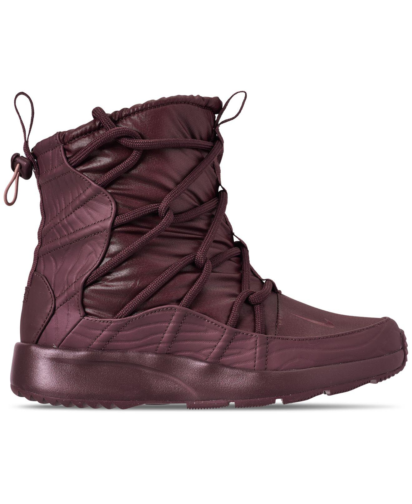 nike tanjun boots