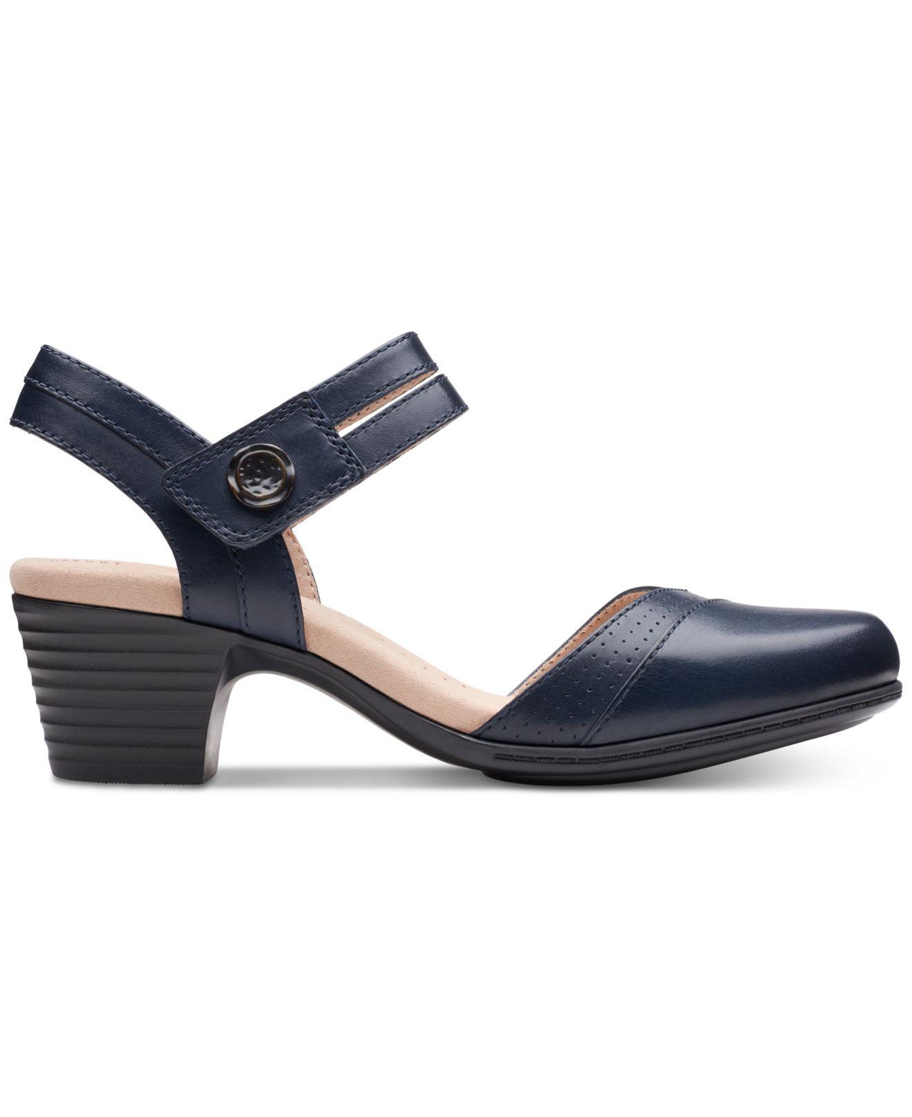 Clarks Valarie Rally Sandals in Blue | Lyst