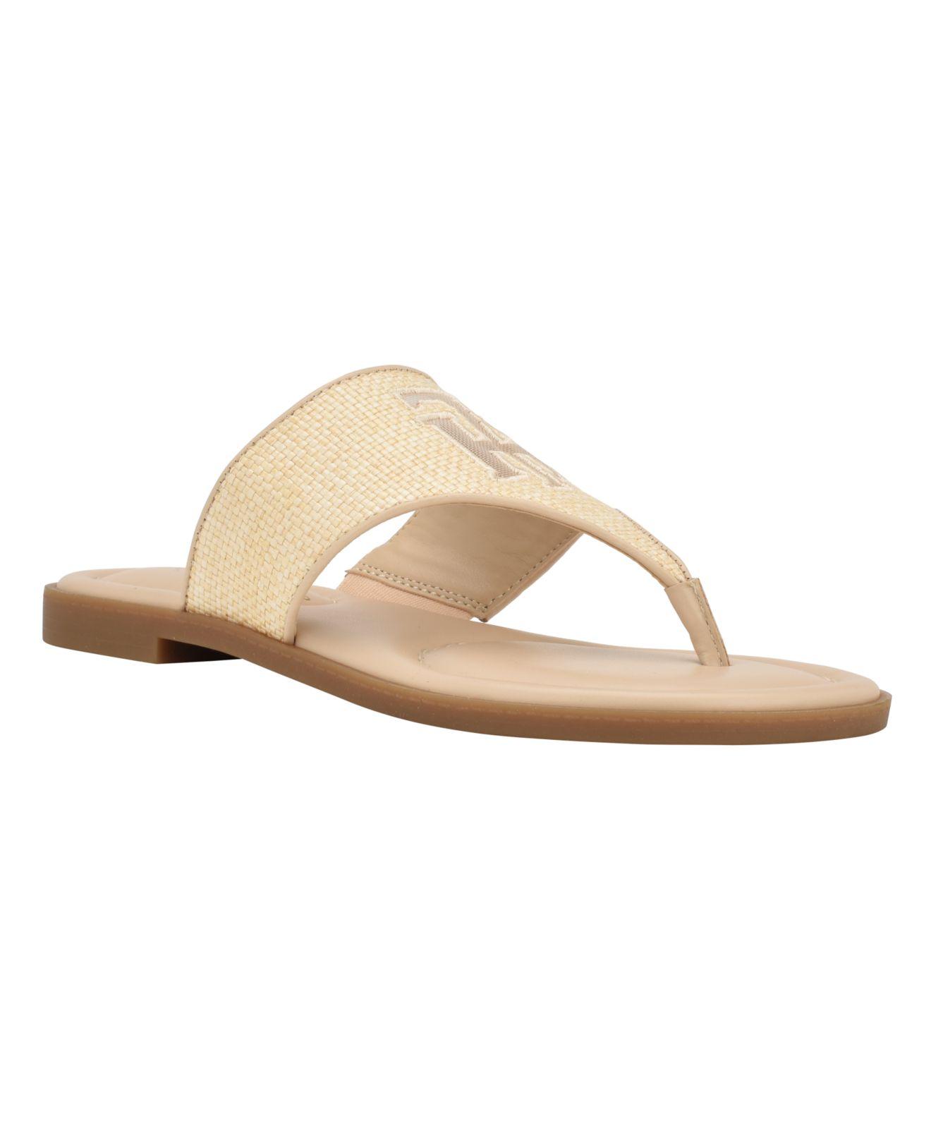 Tommy Hilfiger Monta Flat Thong Sandals in White | Lyst
