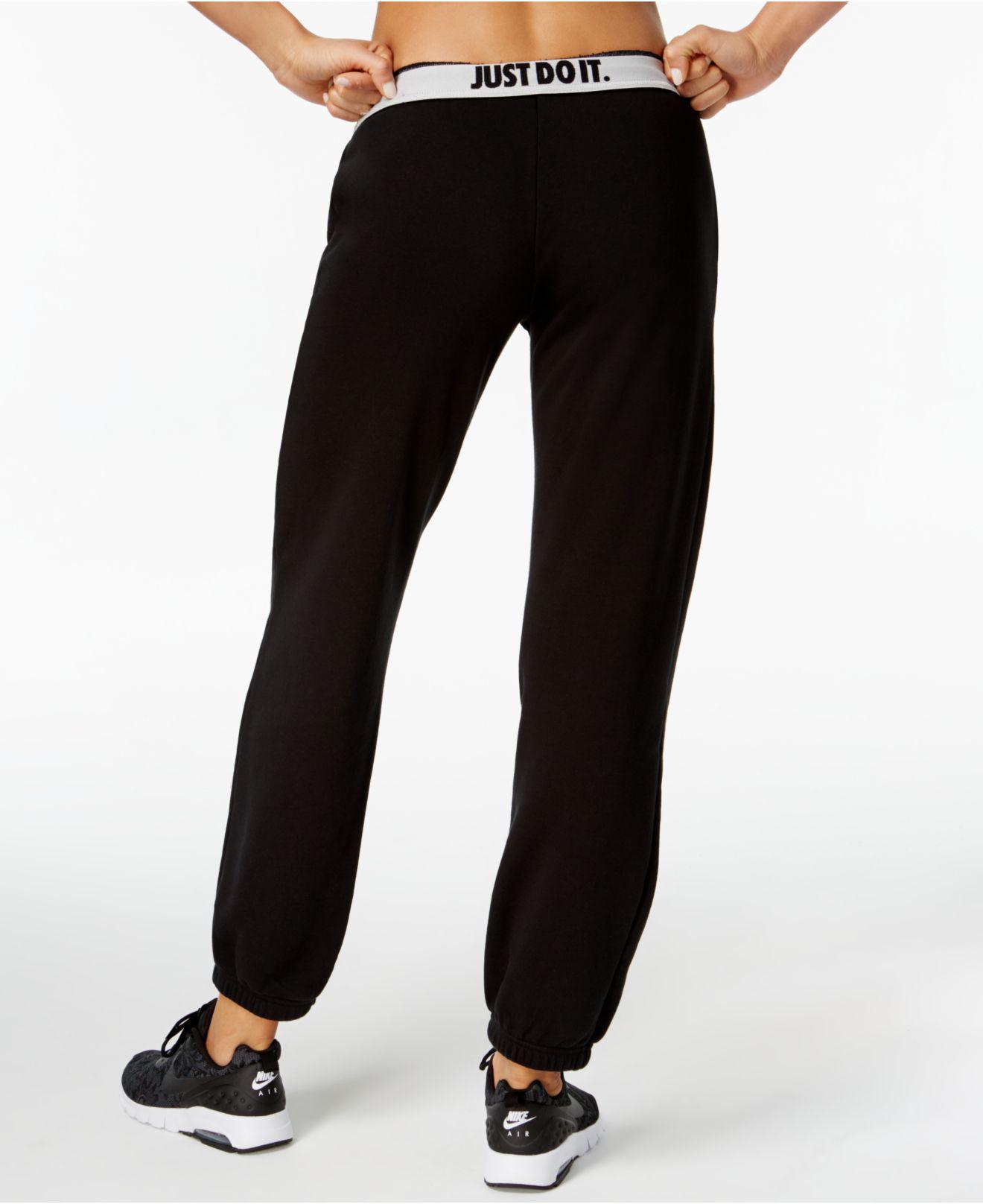 nike sportswear rally relaxed fleece pants