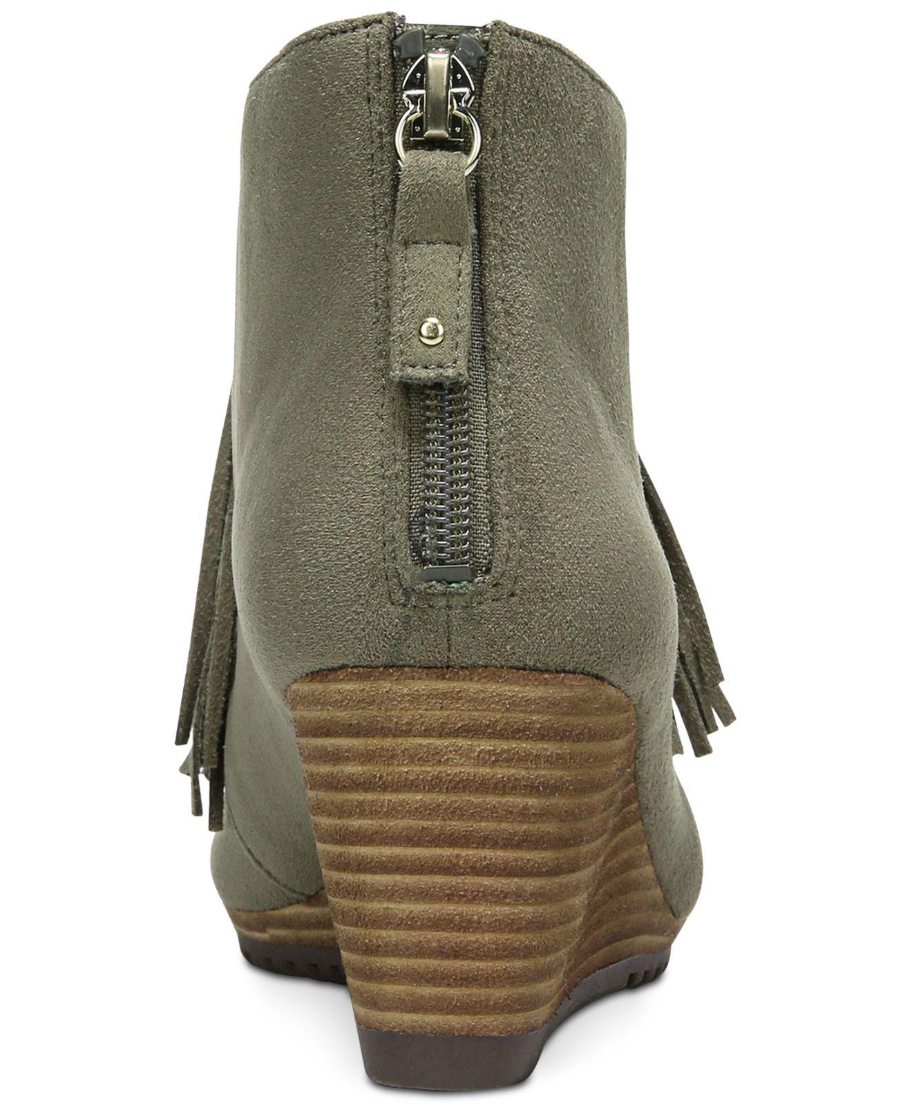 dr scholl's classify bootie