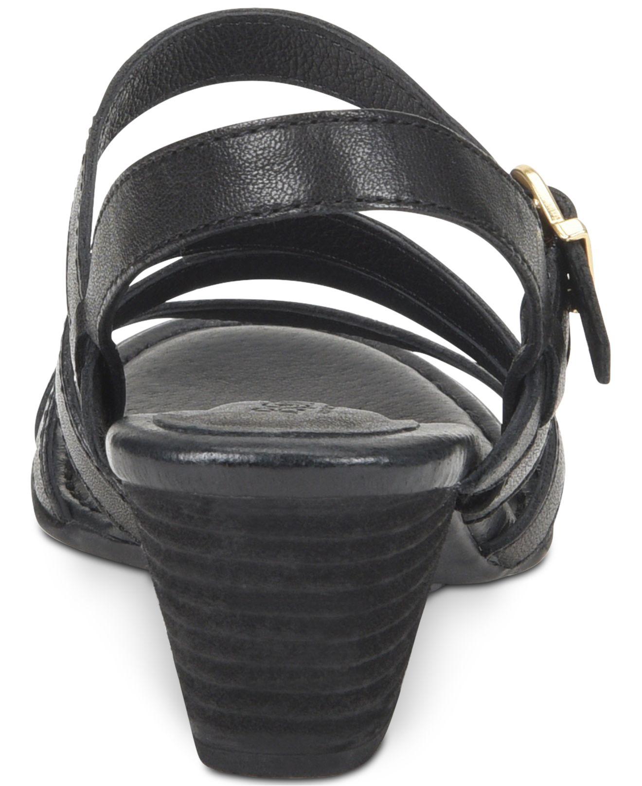 born lasal sandal