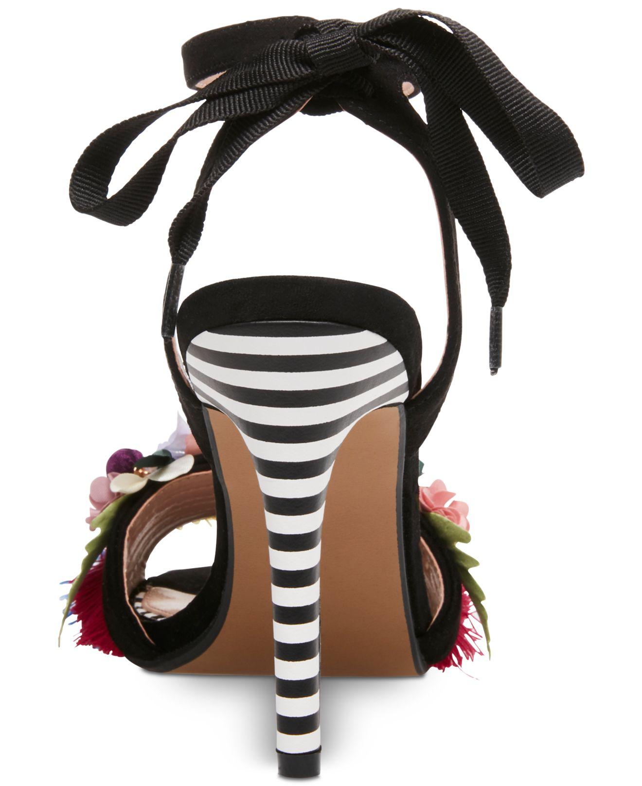 betsey johnson winslow dress sandals