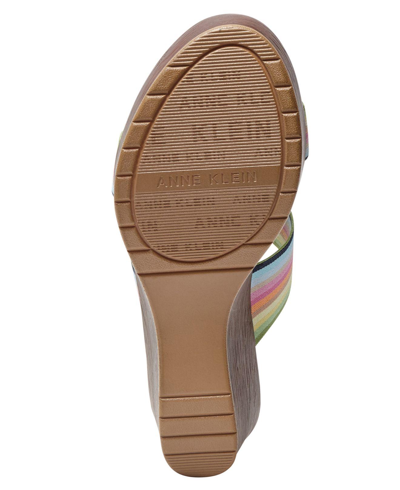 serape vittoria sandals