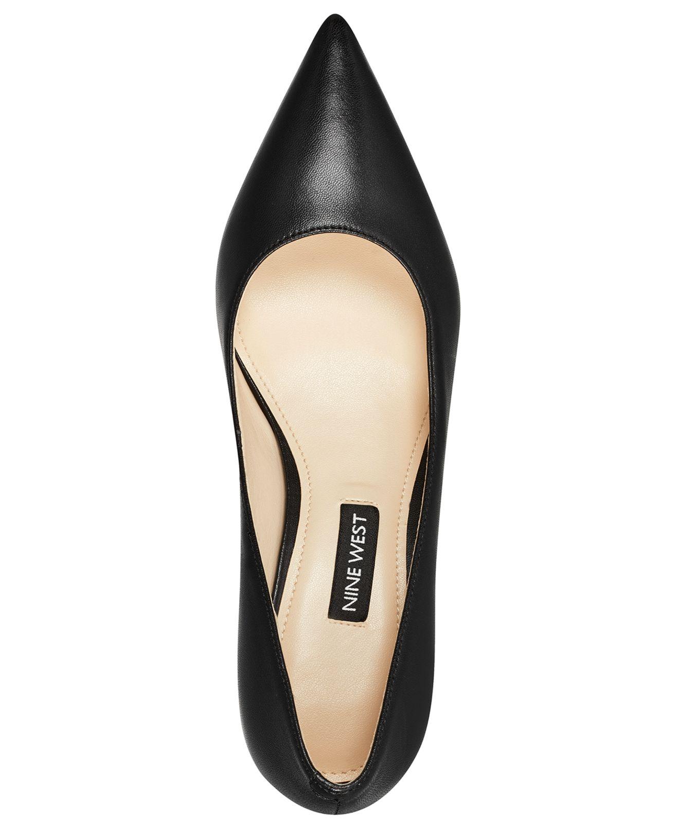 9 west kitten heels