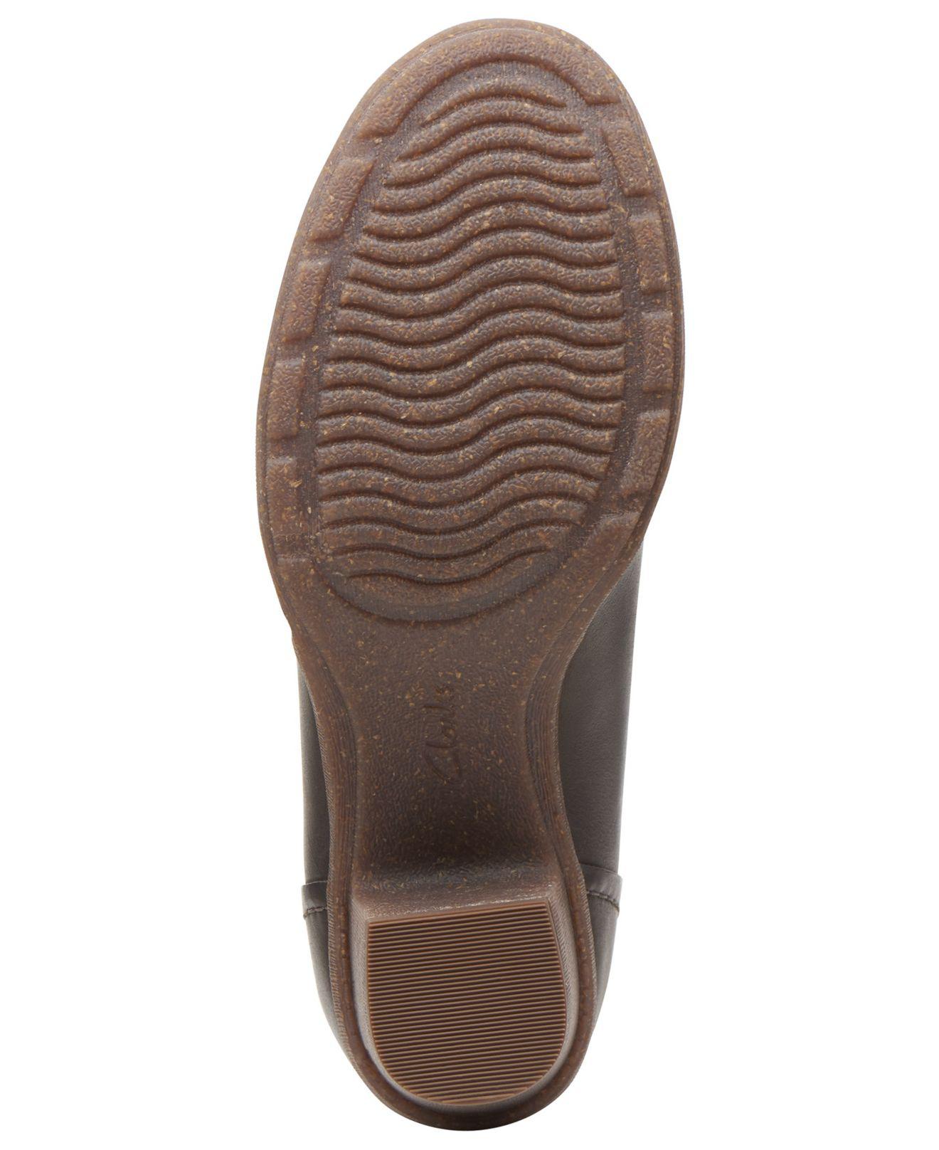 clarks sashlin sue bootie