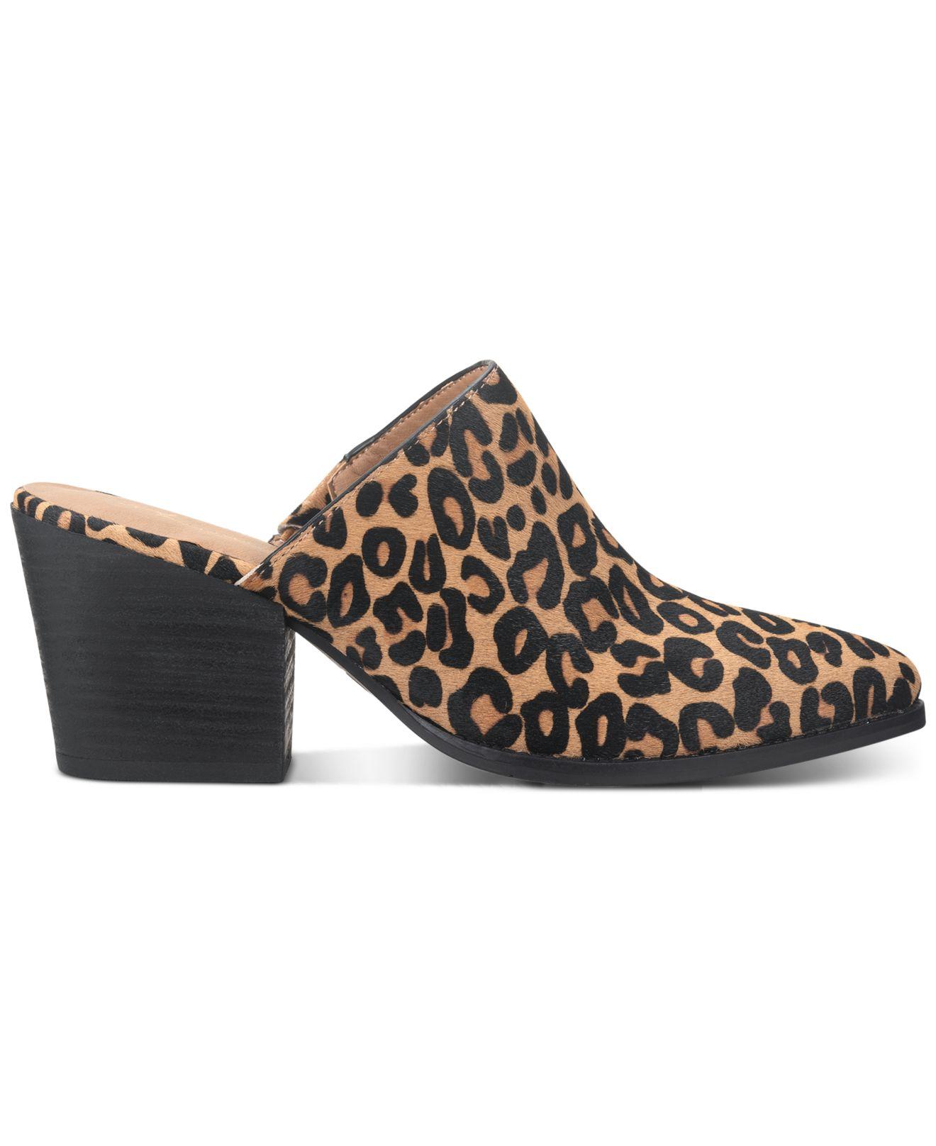 macy's clogs and mules