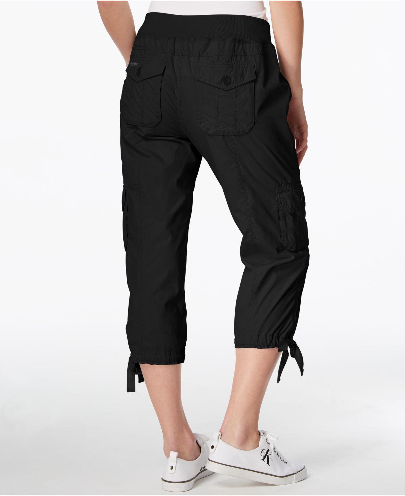 Calvin Klein Cotton Performance Poplin Capri Cargo Pants in Black - Lyst
