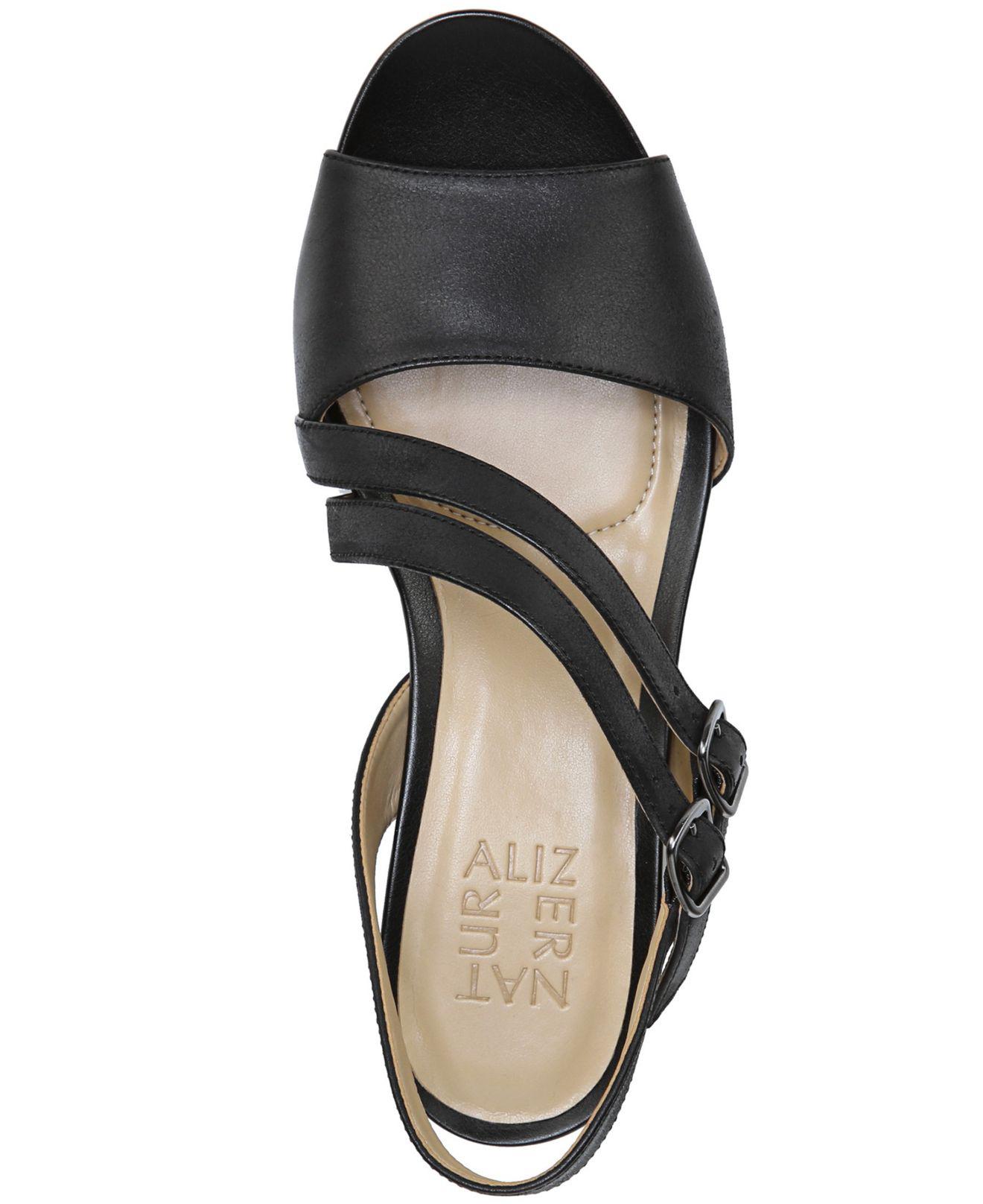 naturalizer gigi sandals