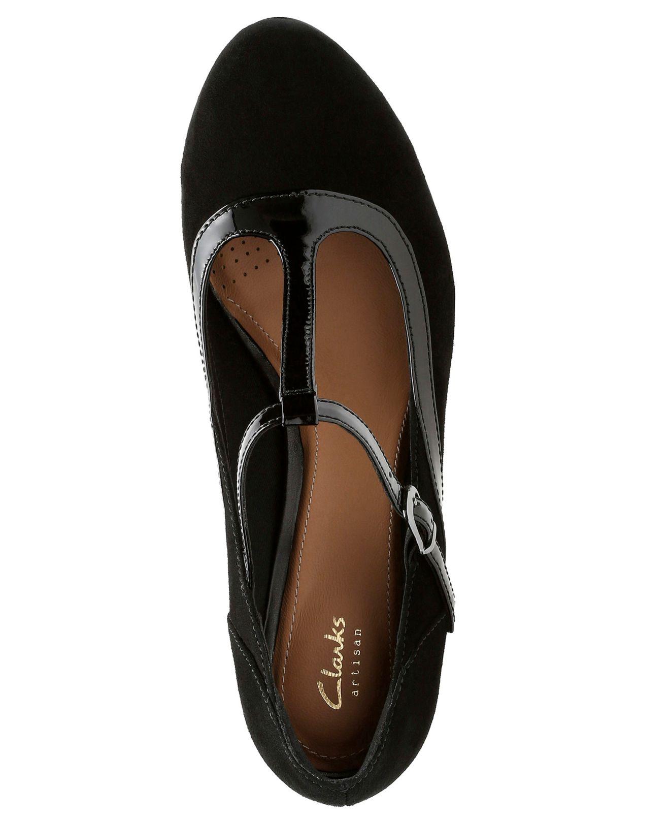 clarks chorus pitch shoes