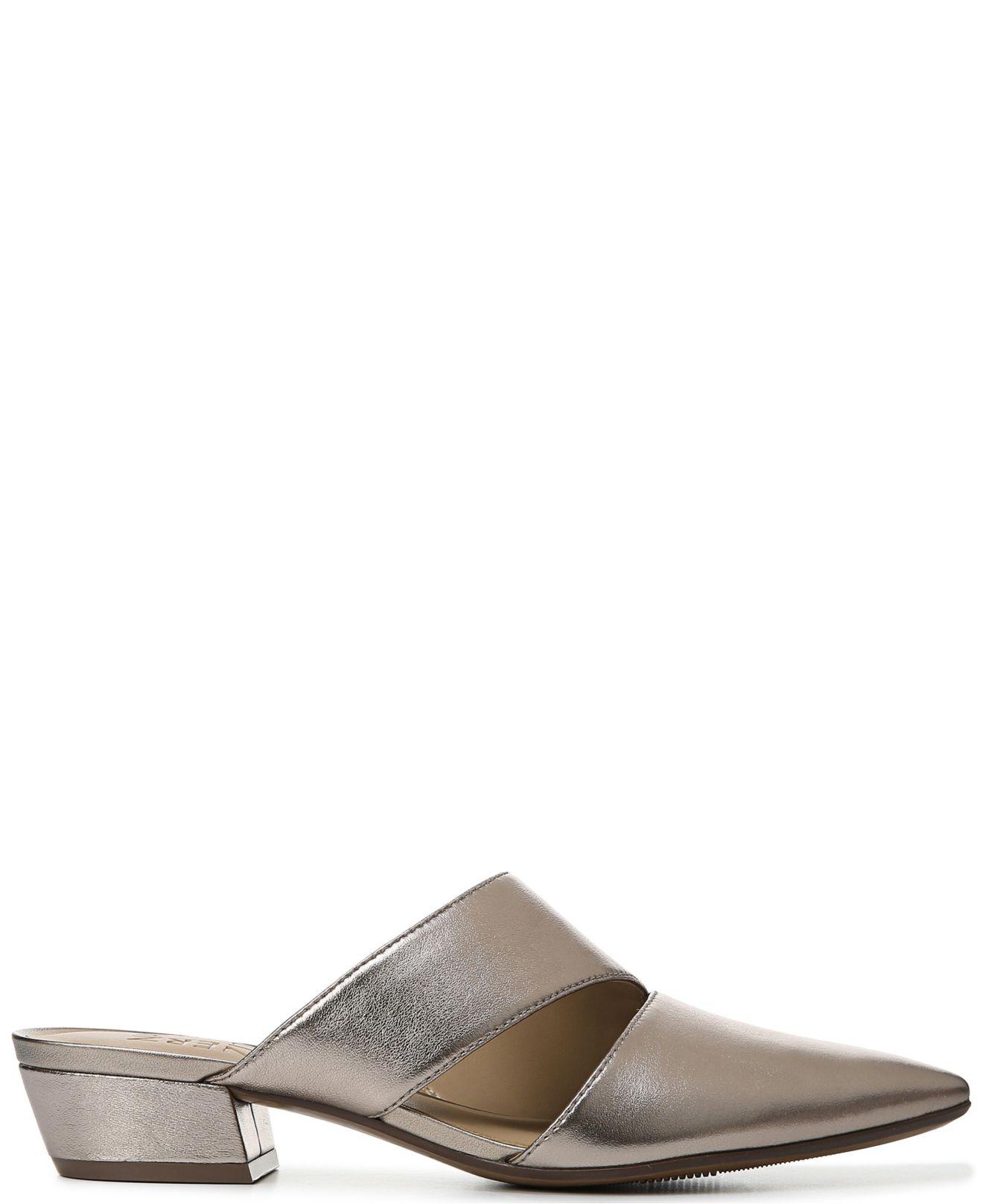 naturalizer bev mule