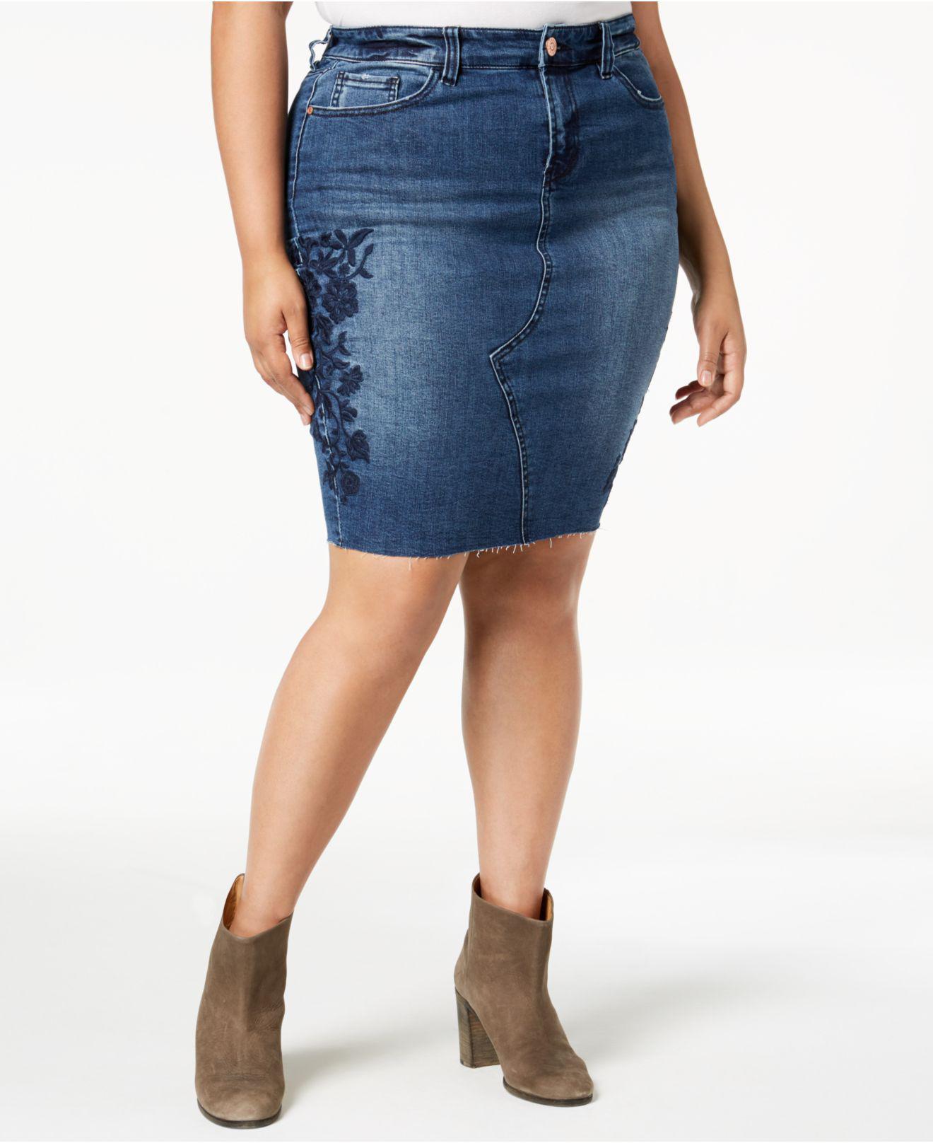 plus size pink denim skirt
