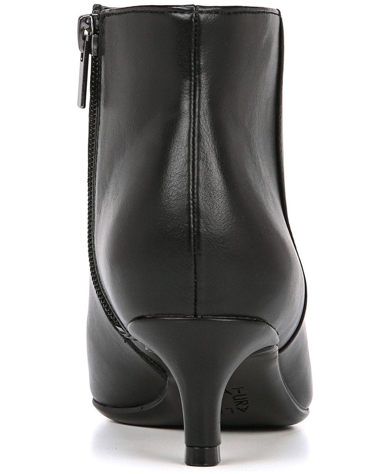 naturalizer giselle bootie