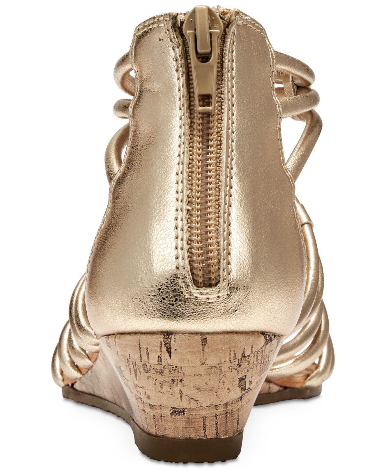 Esprit Cecile Strappy Wedge Sandals in Gold (Metallic) - Lyst