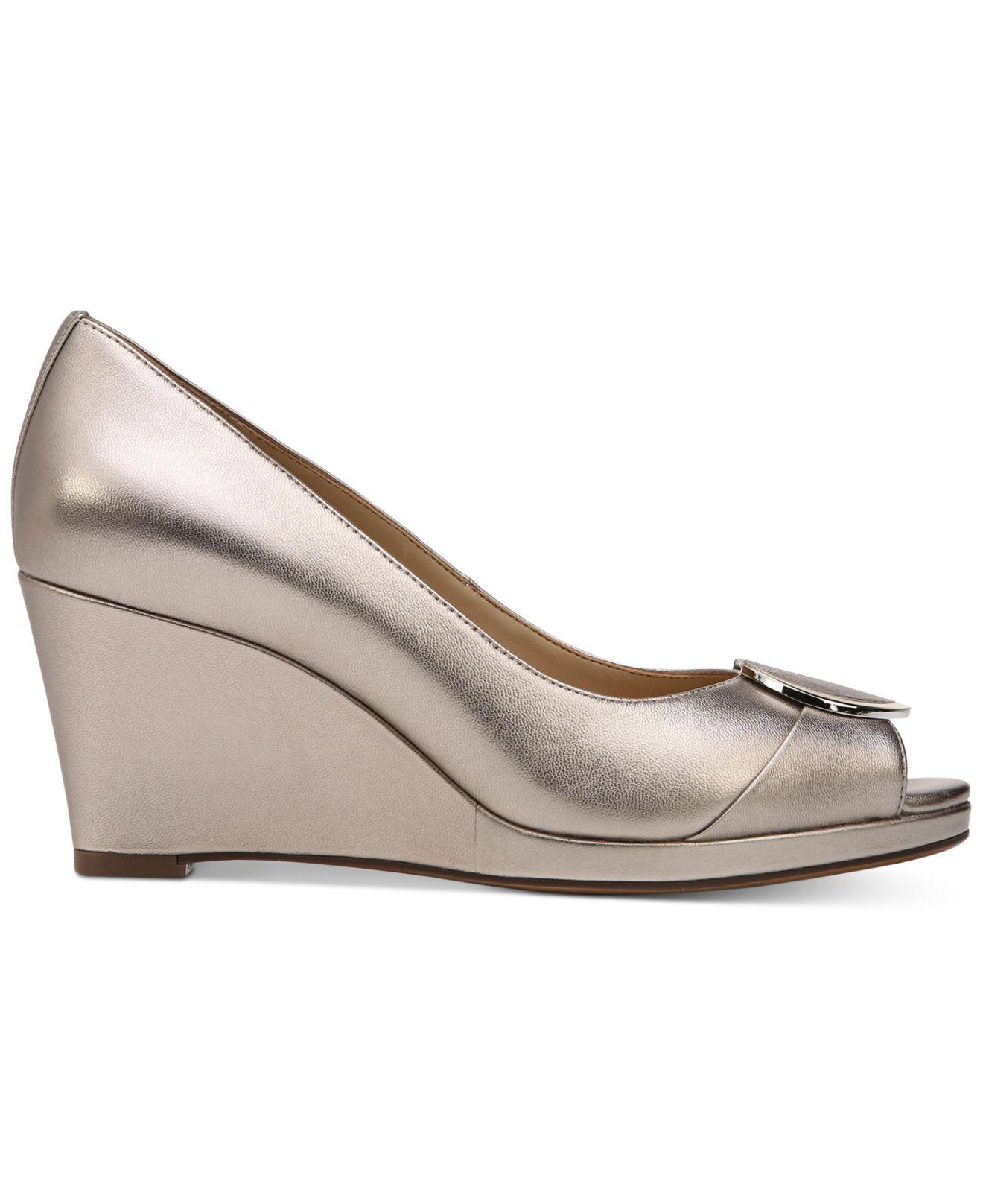 naturalizer ollie wedge
