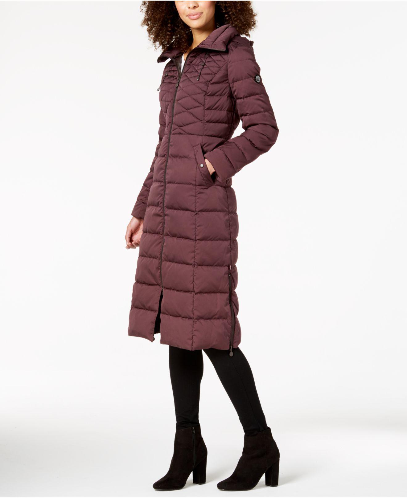 Maxi Puffer Coat in Dark Plum 