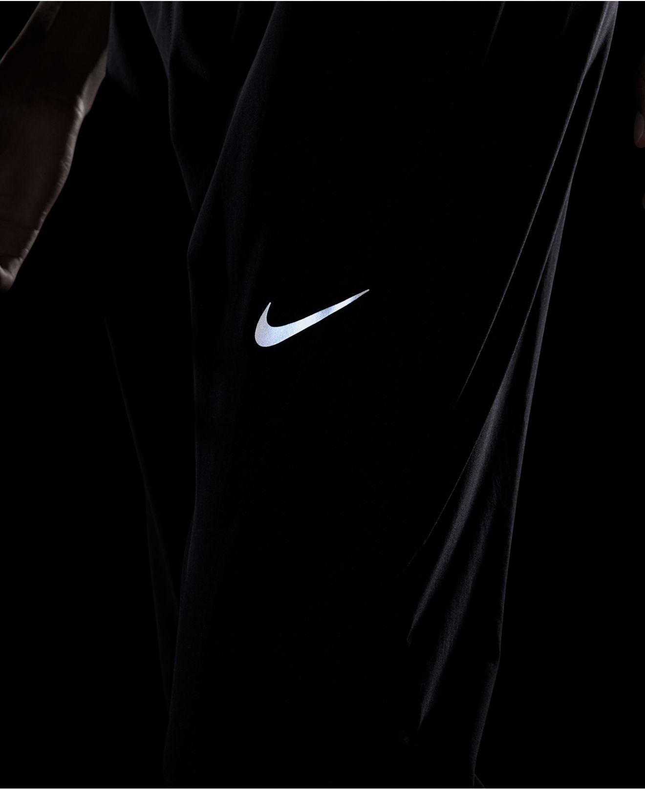 nike phenom essential