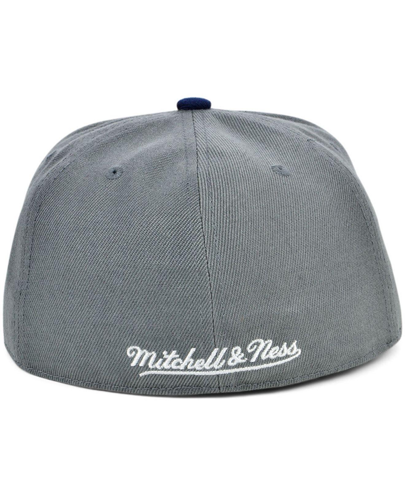 New Jersey Nets Mitchell and Ness HWC Core Basic Snapback Hat
