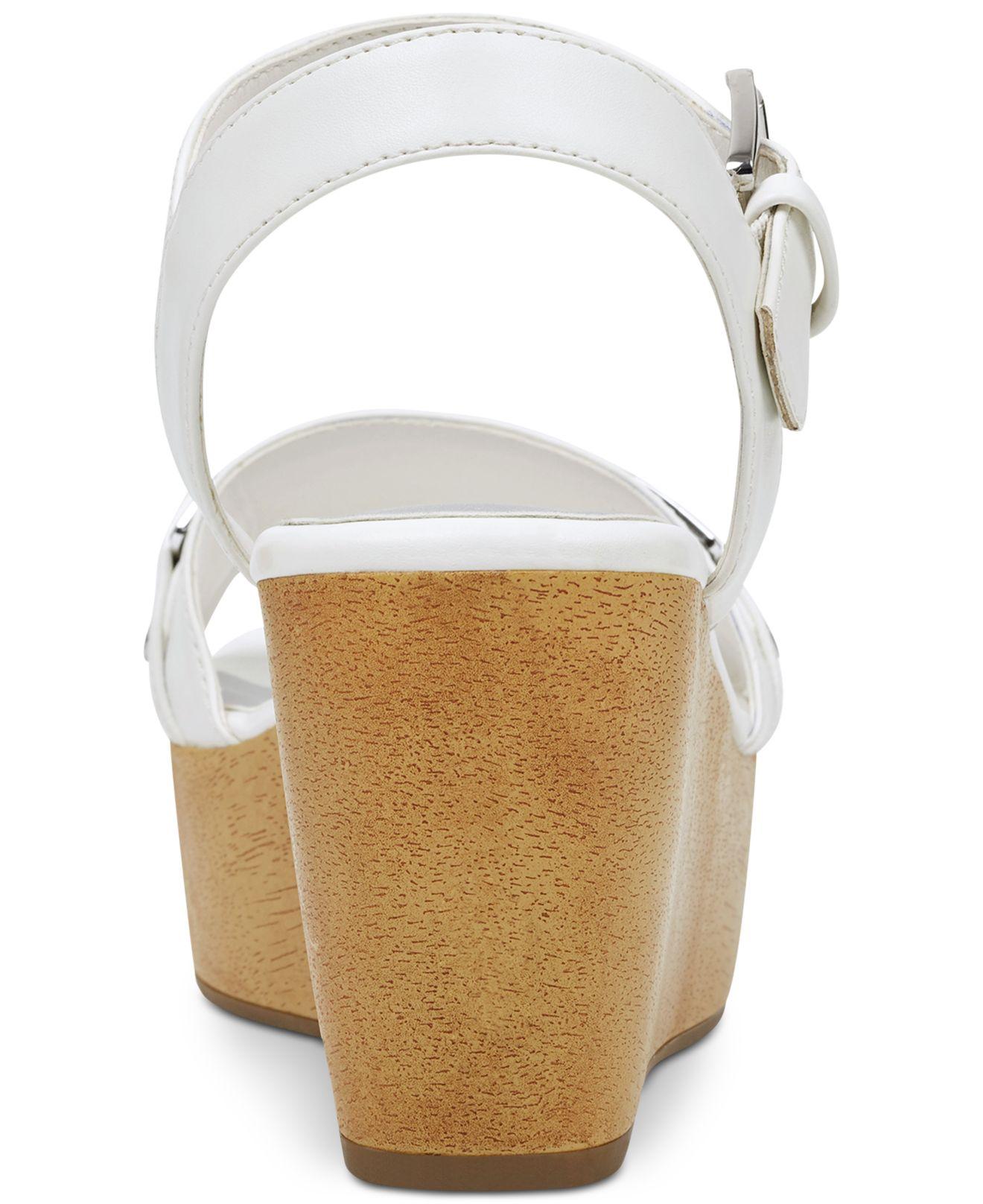 g by guess danna platform wedge sandals